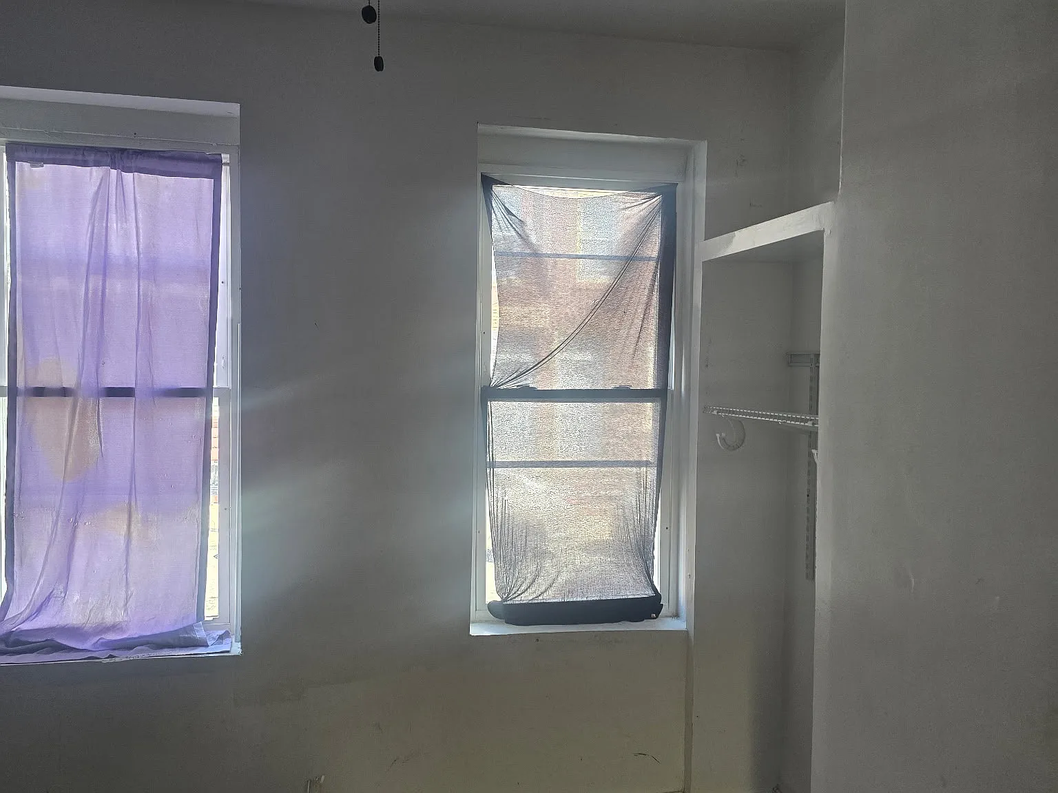 2 bed, 1100 sqft, $1,500 — Photo 3