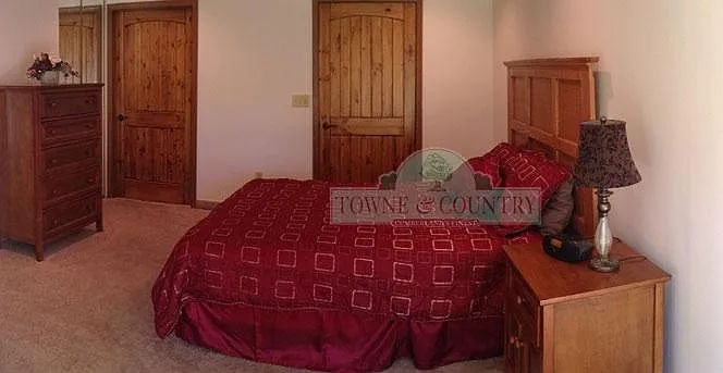 10690 Rose Briar Ct NE — Photo 4