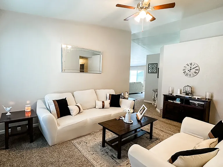 7651 E 40th Pl — Photo 3