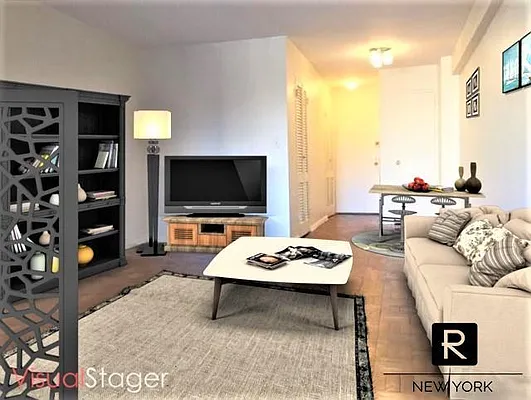 Rented by R New York | media 15