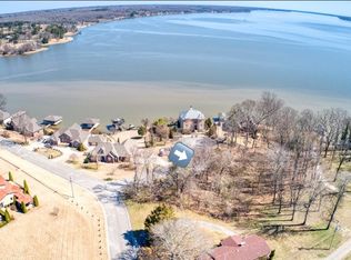 104 Skypark Cv, Florence, AL 35634