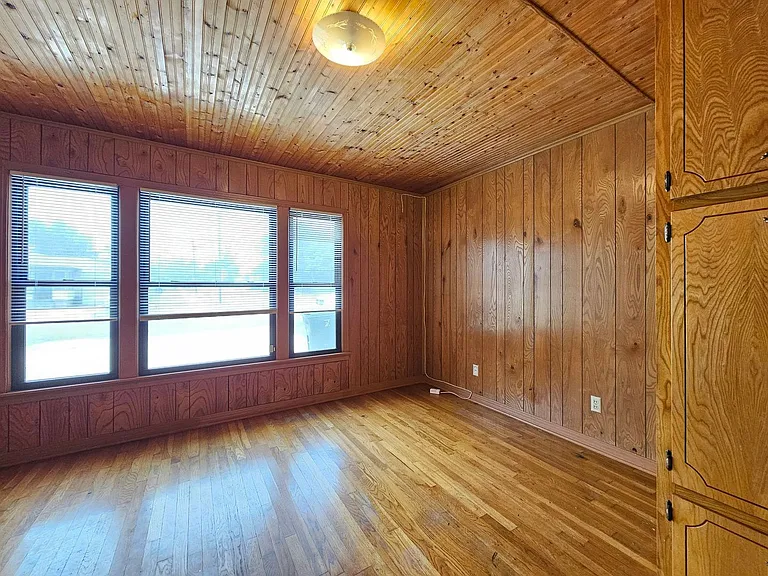 809 Evetts Rd — Photo 10