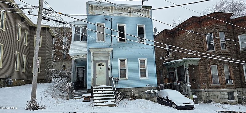 3rd image of 21 Garden Street