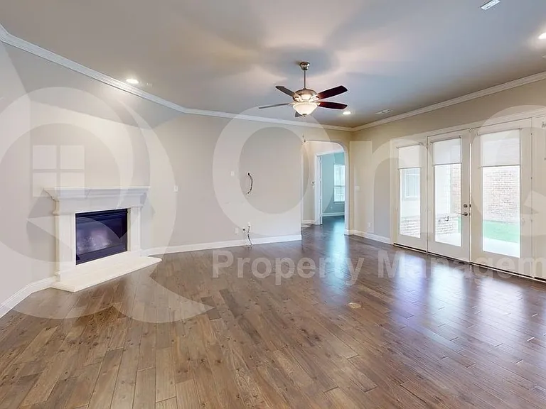 4213 Wellesley Ave — Photo 7