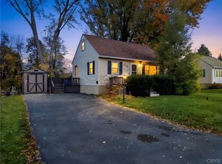 114 Maclaughlin St, Camillus, NY 13031