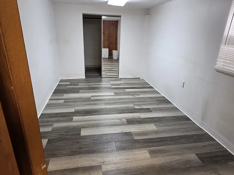 2691 Rockwood Dr — Photo 3