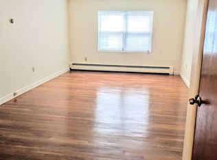 14 Grove Street Pl, Arlington, MA 02474