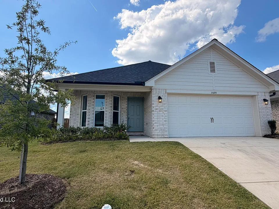 7899 Gardendale Dr