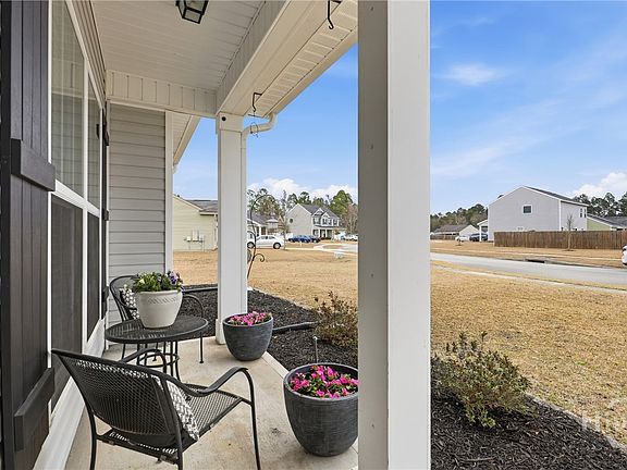 4th image of 114 Danielle Loop