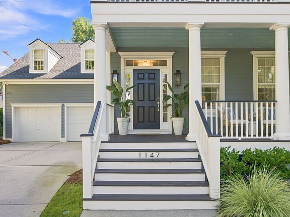 3rd image of 1147 Blakeway St