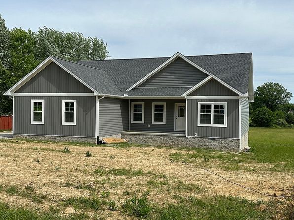104 J W York Rd