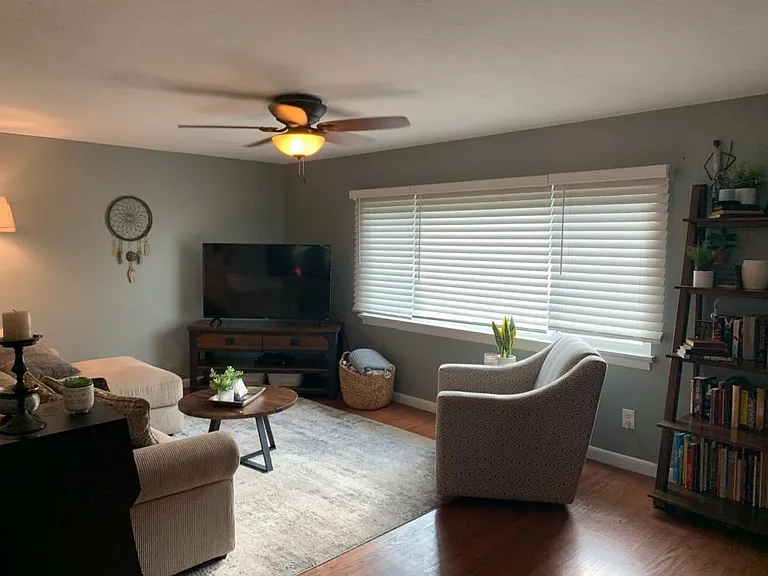 108 Amsden Dr — Photo 11