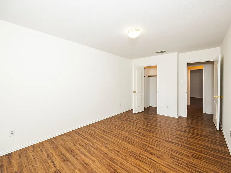 3103 Kingsbury Dr — Photo 25