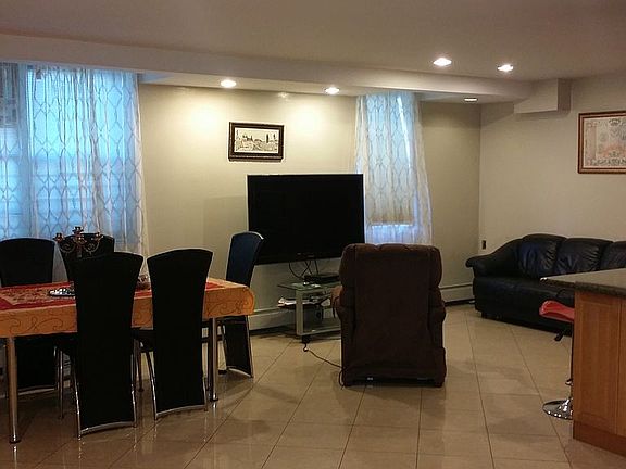 4th image of 2277 Homecrest Ave APT Lt