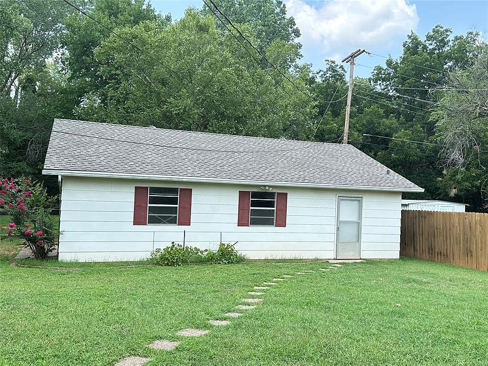 2nd image of 511 Wayne Ave