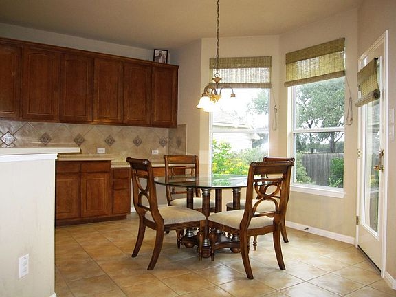 Breakfast Room with bay window
