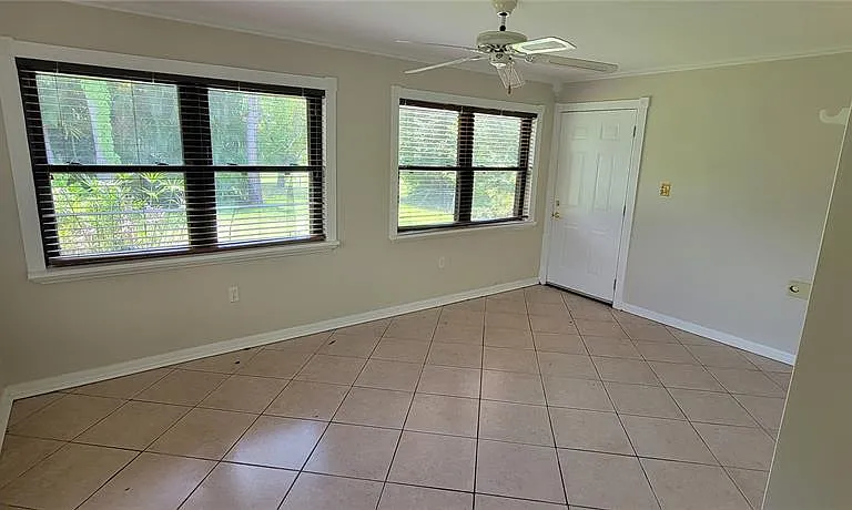 3615 Dawson Ln — Photo 6