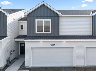 1526 Trellis Ln, West Saint Paul, MN 55118