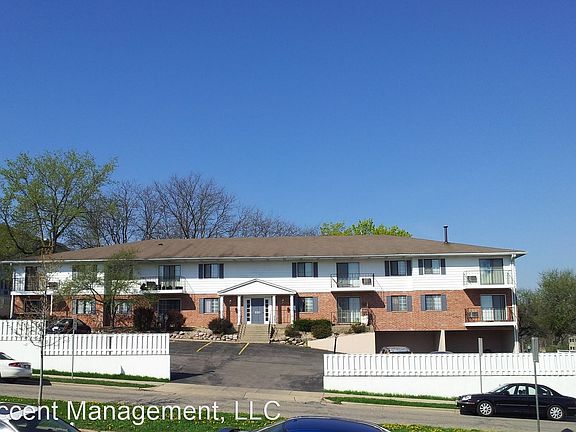 2nd image of 530 N Eau Claire Ave APT 108