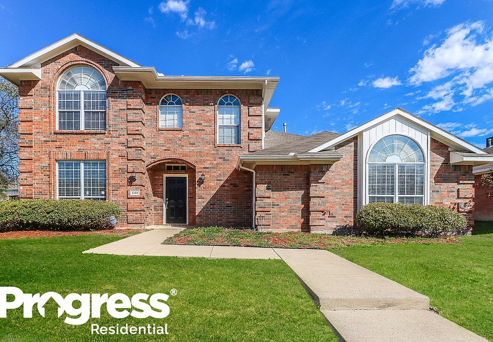 1st image of 548 Hidden Oak Ln