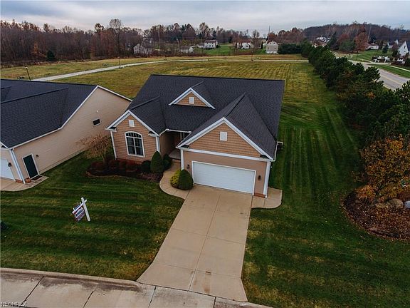 3rd image of 1016 Flanders Dr