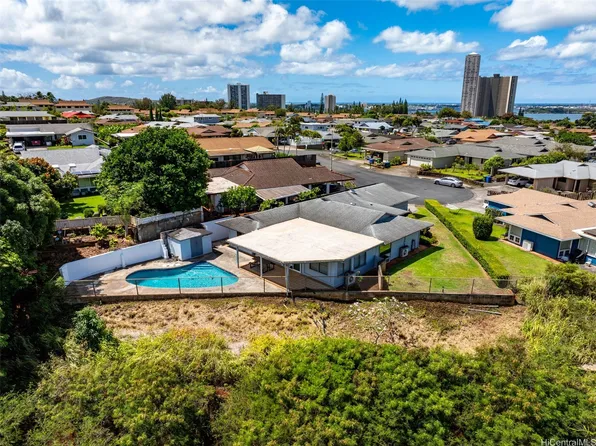 98-042 Puaalii Way, Aiea, HI 96701