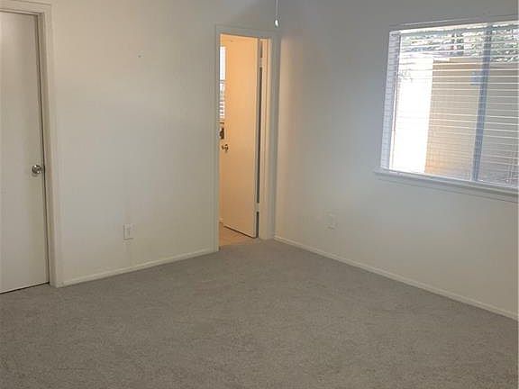 4th image of 9712 Anderson Village Dr
