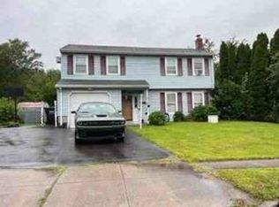 29 Obrien Dr, Meriden, CT 06450