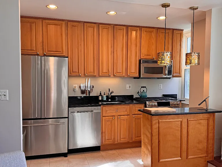 1901 Columbia Rd NW #203 — Photo 8
