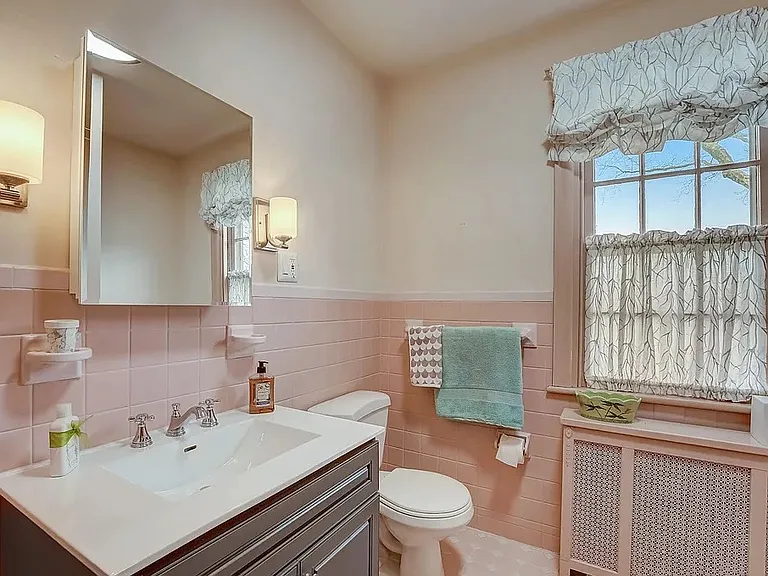 307 Waring Rd — Photo 26