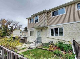11F Clareview Vlg NW, Edmonton, AB T5A3P2