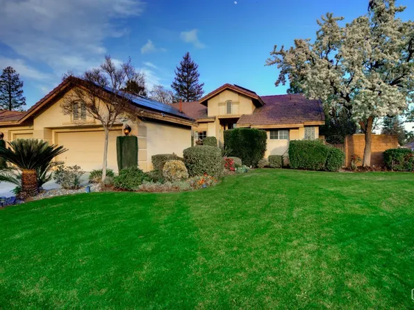 1000 Coyote Springs Dr, Bakersfield, CA 93312