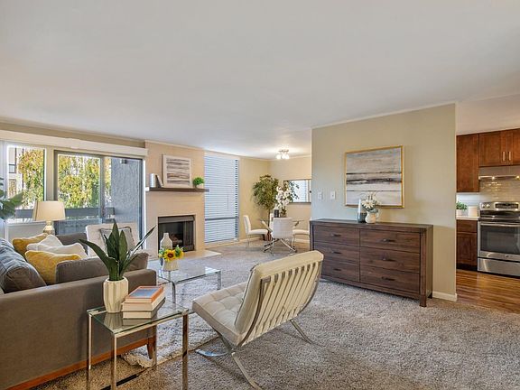 5th image of 1061 Beach Park Blvd APT 203