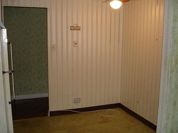 5th image of 4225 Saratoga Ave APT 310B