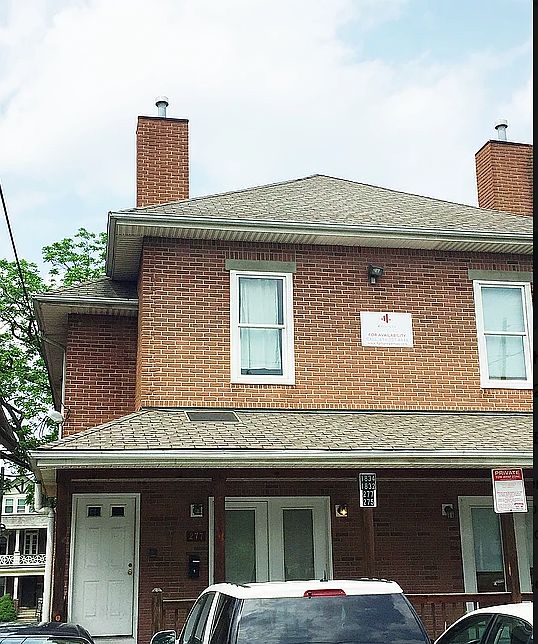 1st image of 277 E 16th Ave