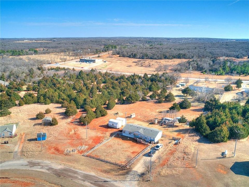 1st image of 20800 Forest Hill Ct