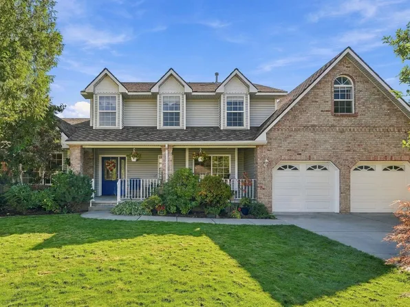 8704 N Kensington Dr, Spokane, WA 99208