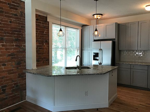2nd image of 1614 Clifton Ave