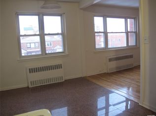 21202 43rd Ave #2, Bayside, NY 11361