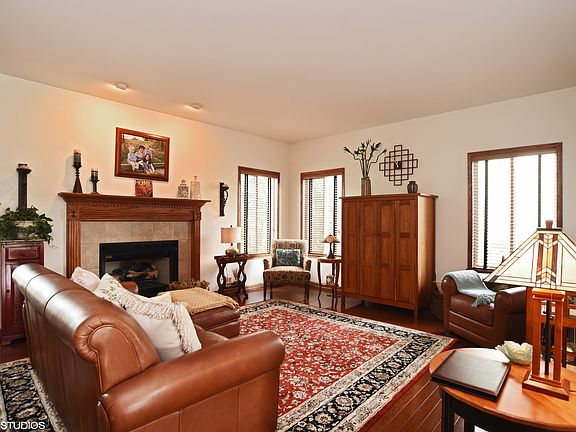 5th image of 1479 Greystone Dr