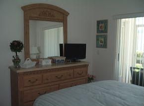 3rd image of 501 Ocean Park Ln