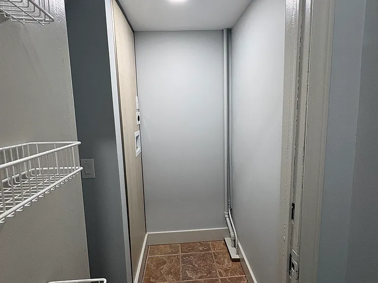 80 Ray St — Photo 30