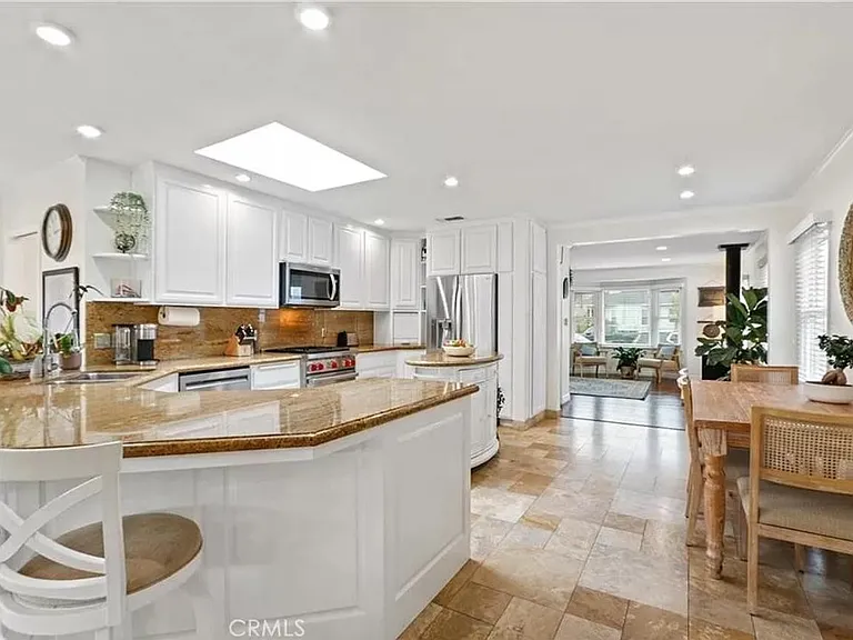 3706 S Meyler St — Photo 8