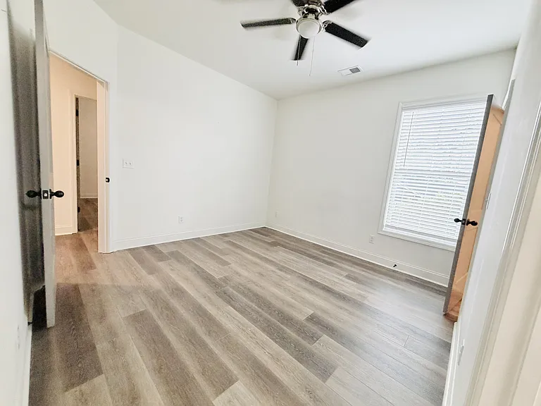 2035 Rosewood Dr #A — Photo 20