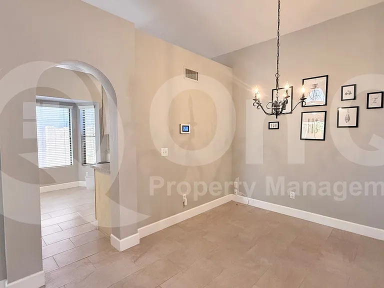 1781 W Ivanhoe St — Photo 5