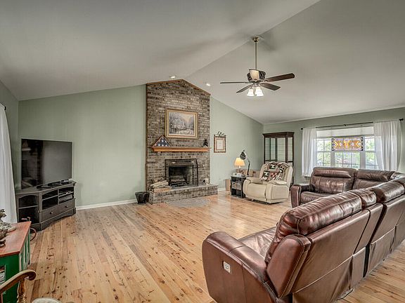 4th image of 6566 Blossomwood Ct