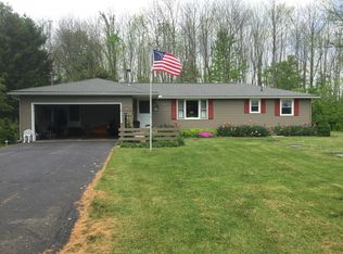 19371 Knox Lake Rd, Fredericktown, OH 43019