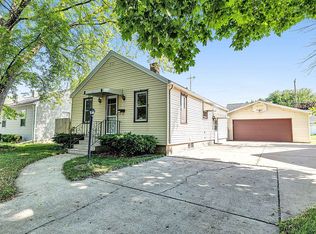 1217 Weise St, Green Bay, WI 54302