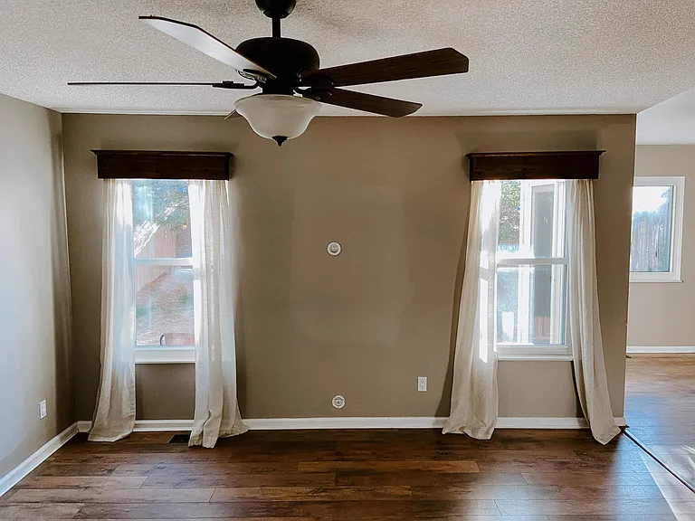235 Lanfare Pl — Photo 5