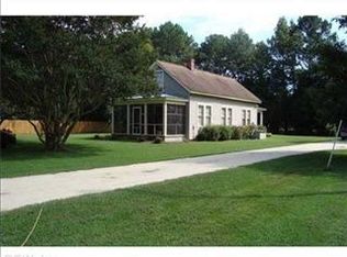 8322 Glass Rd, Hayes, VA 23072